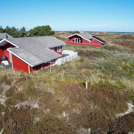 Holiday home Lovely Summer House On Natural Grounds