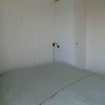 Lovely Summer House On Natural Grounds Nyaraló *